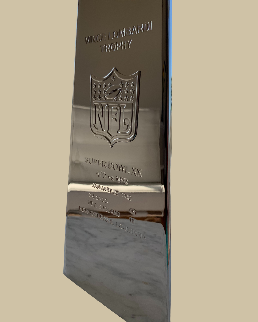 Super Bowl 44 Replica Trophy – 2010 New Orleans Saints Championship - Image 4